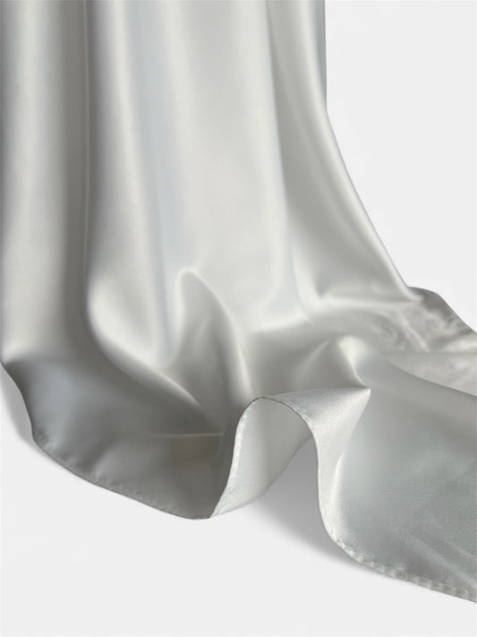 Kvadratisk Satinhijab - Vit