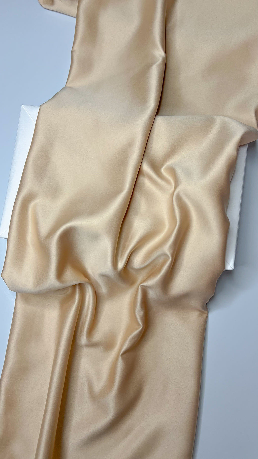 Square Veil Silk - Beige