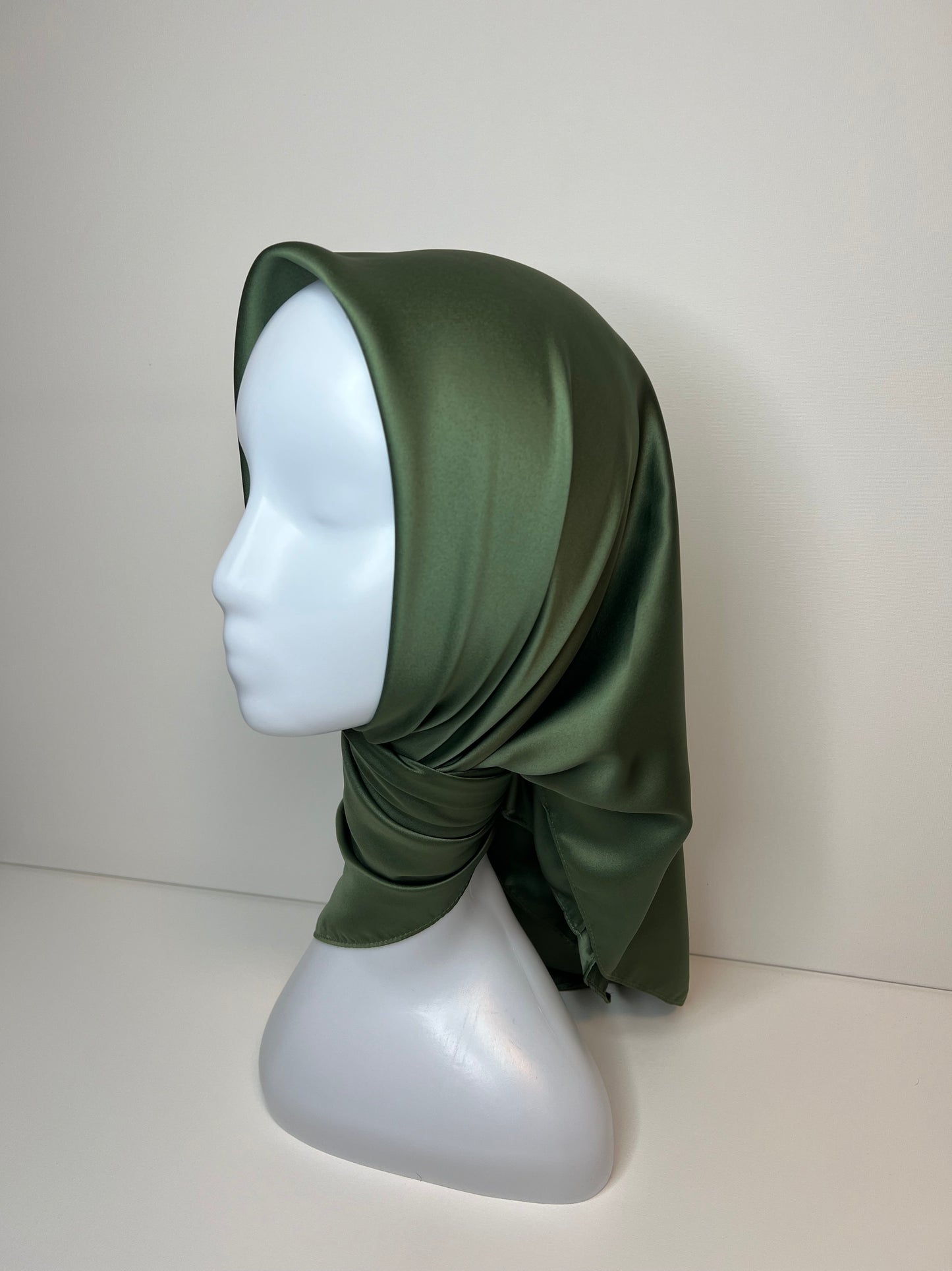 Kvadratisk HIjab Silk - Olive