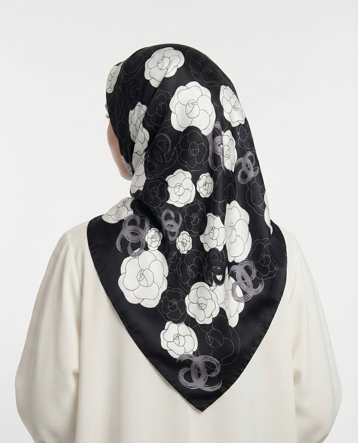 Square Hijab Silk - Floral Black