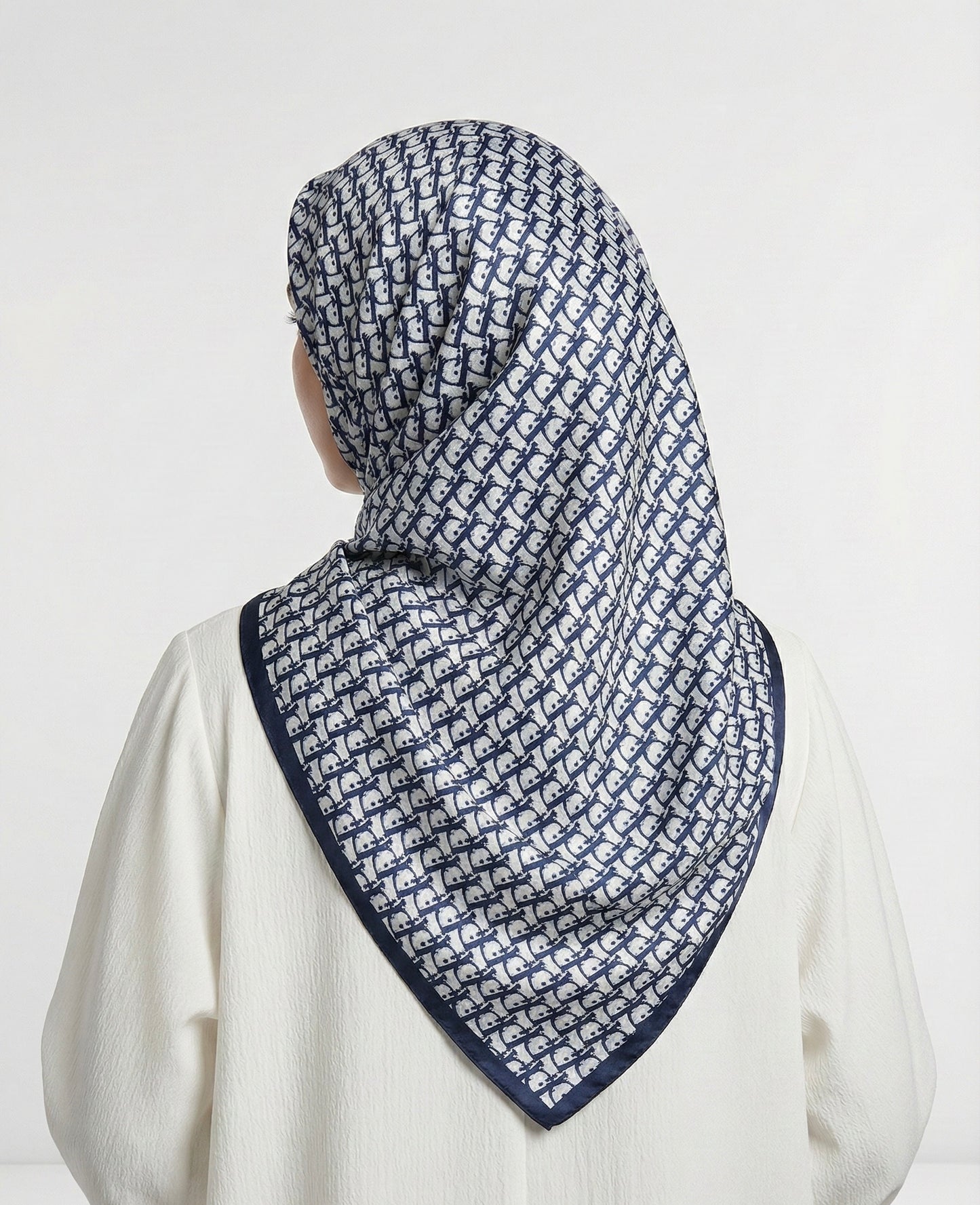 Square Hijab Silk - Blue Pattern