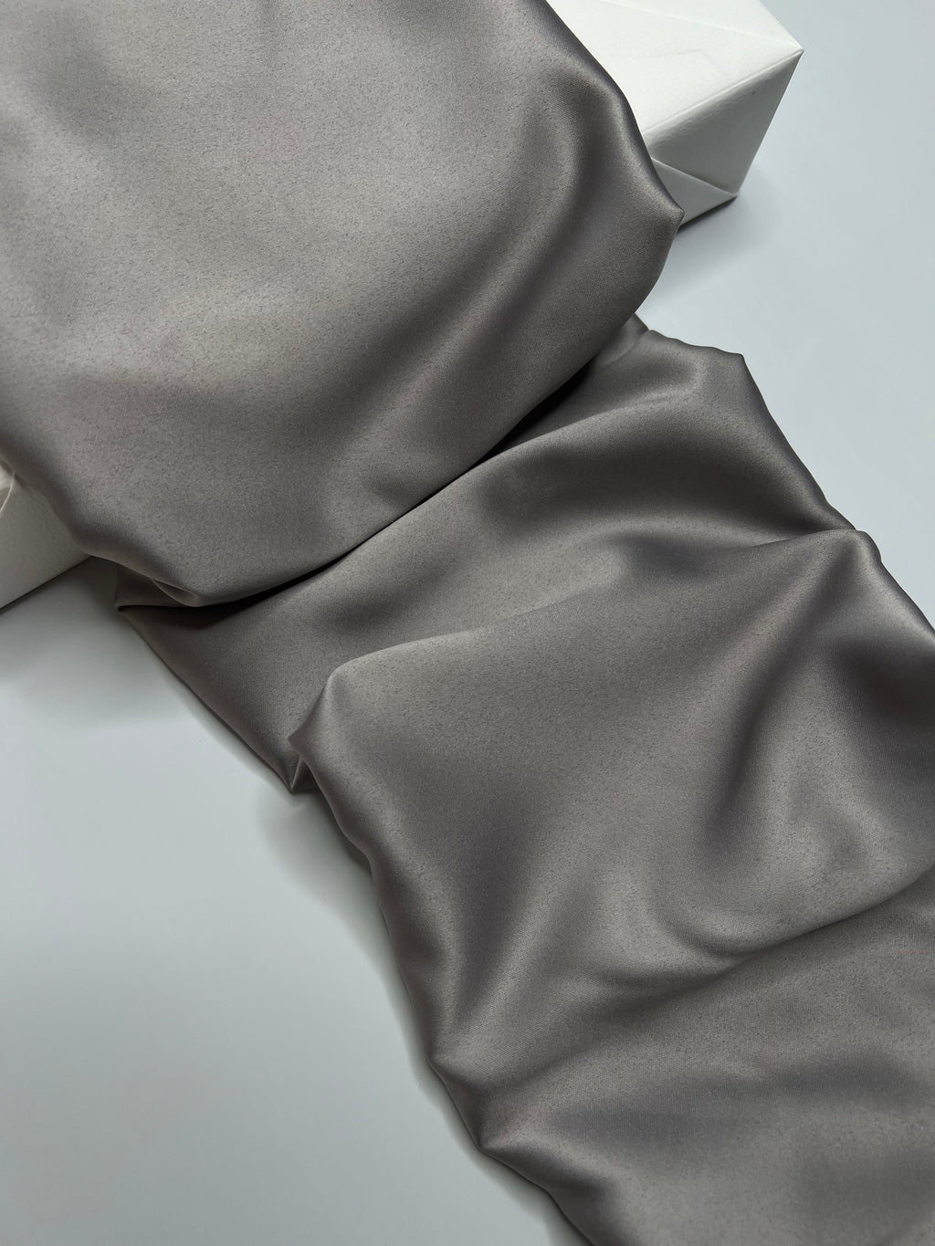 Square Veil Silk - Light Grey
