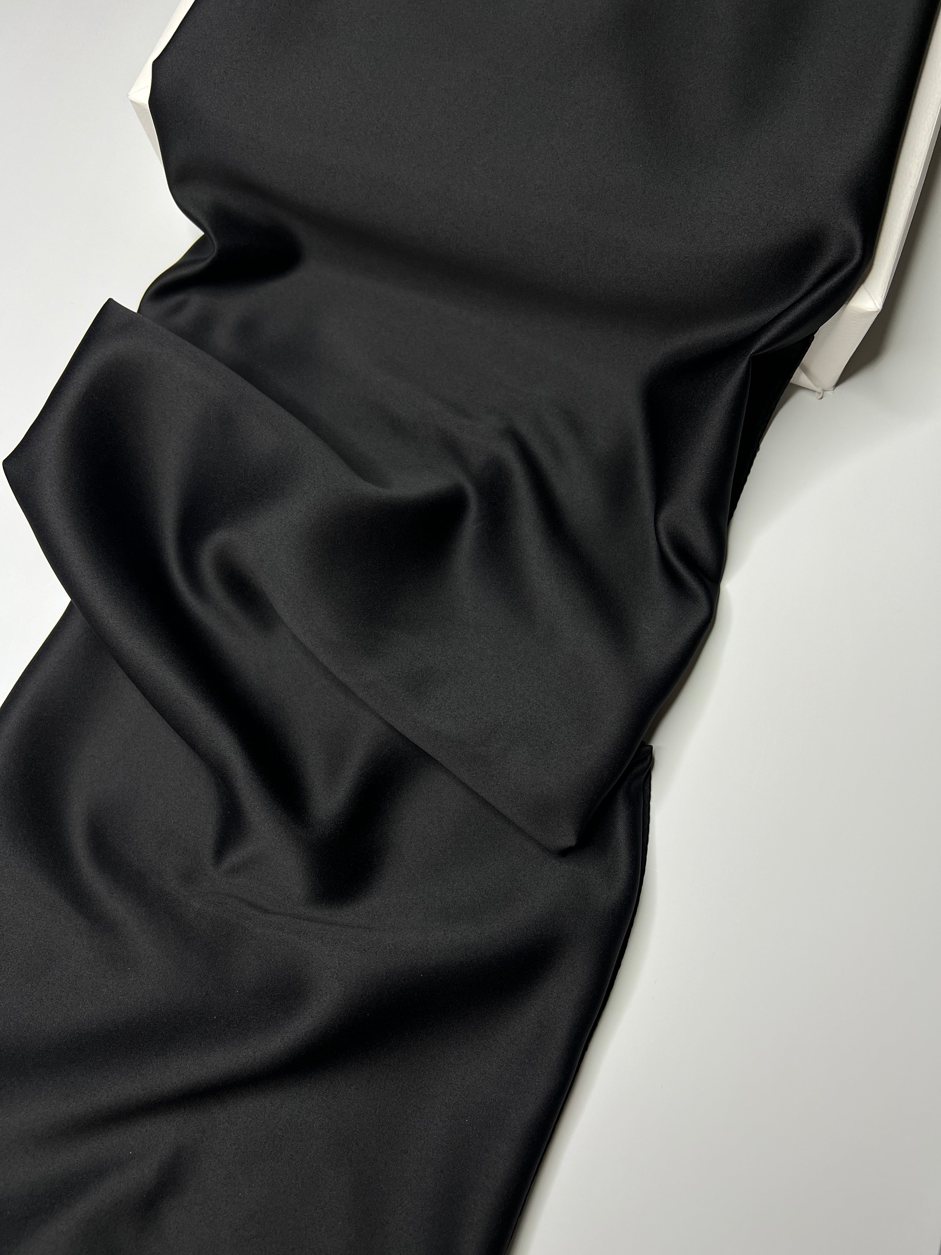Square Veil Silk - Black