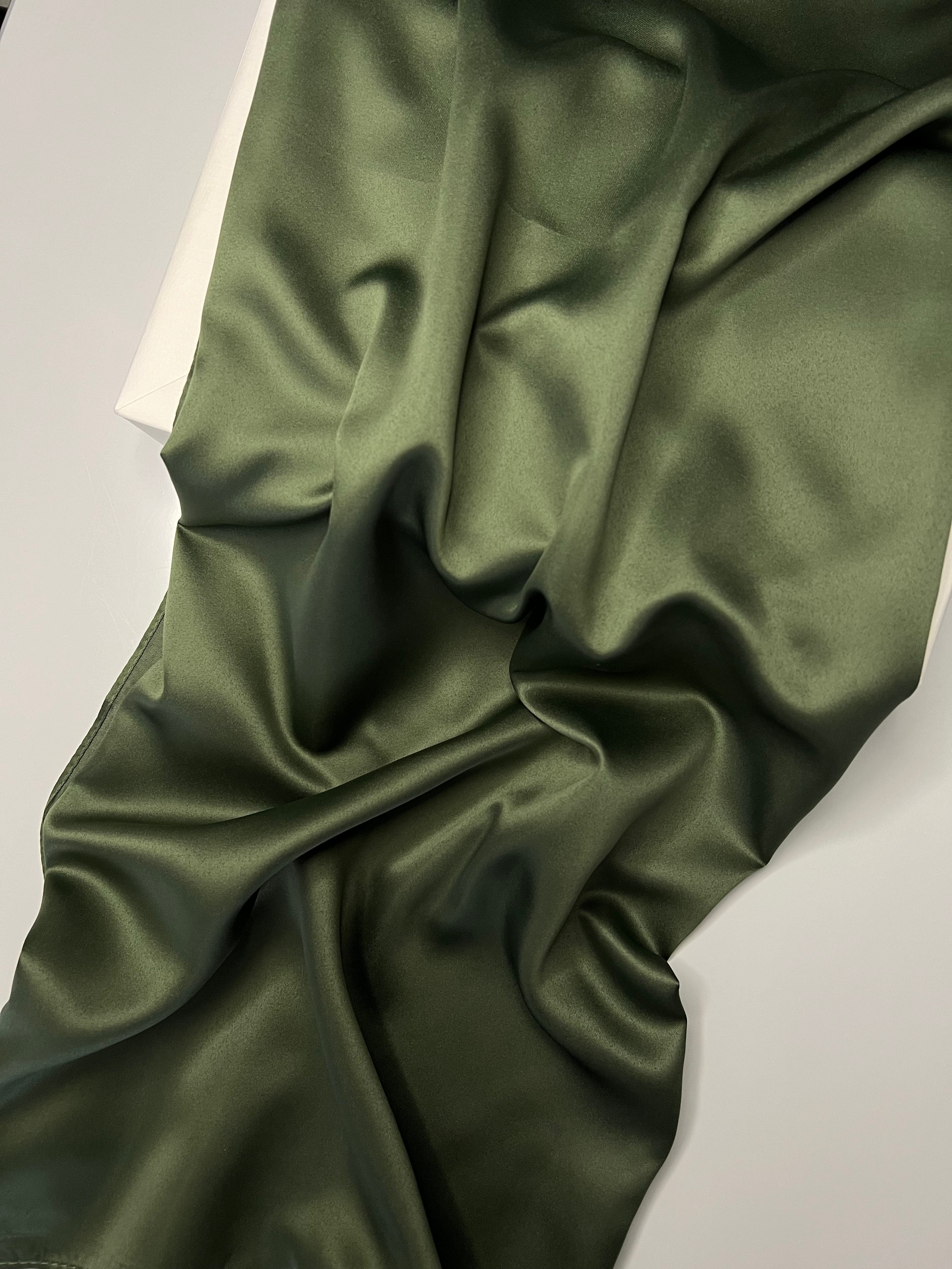 Large Square Veil - Olive