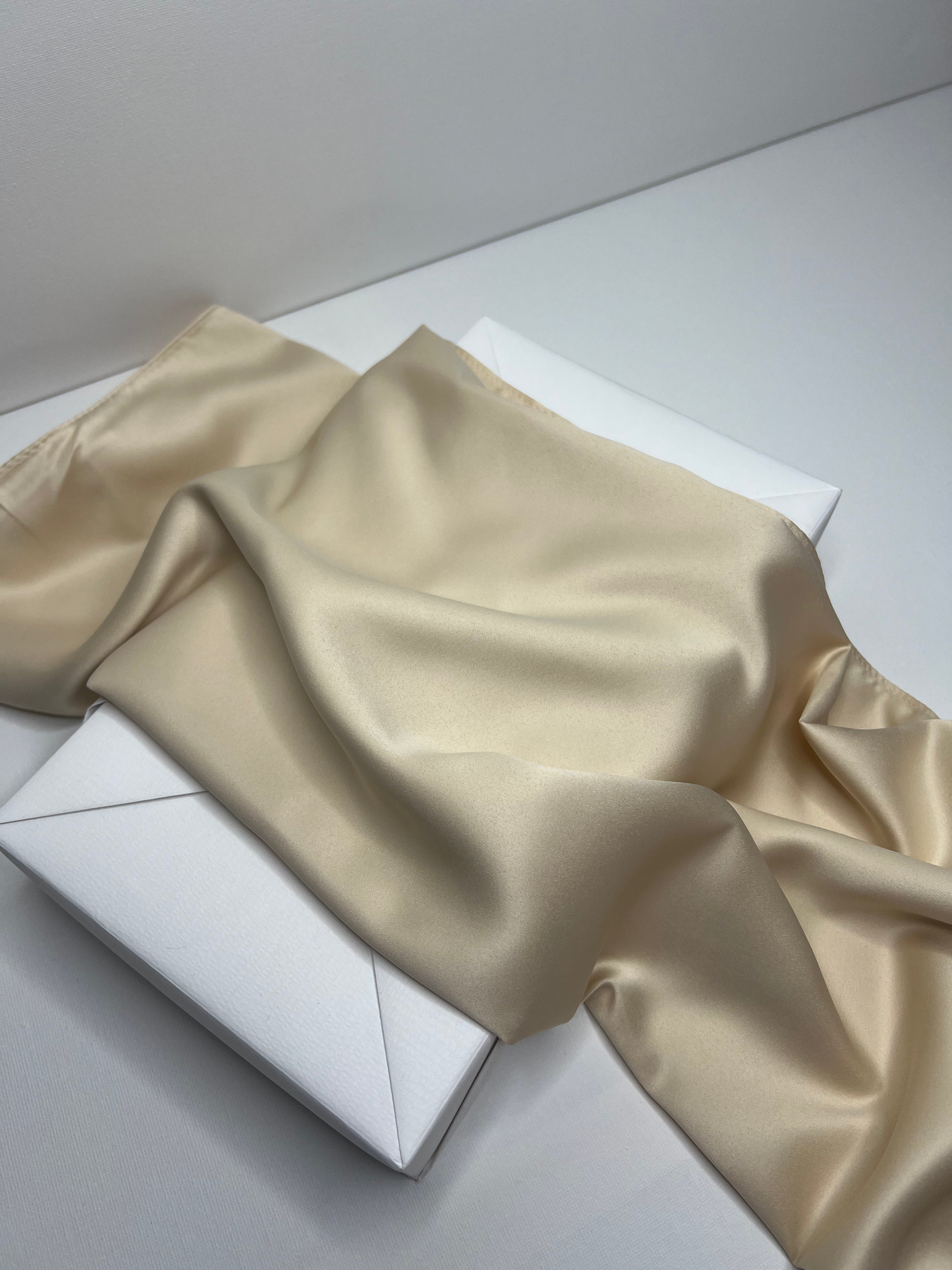 Square Veil Silk - Cream
