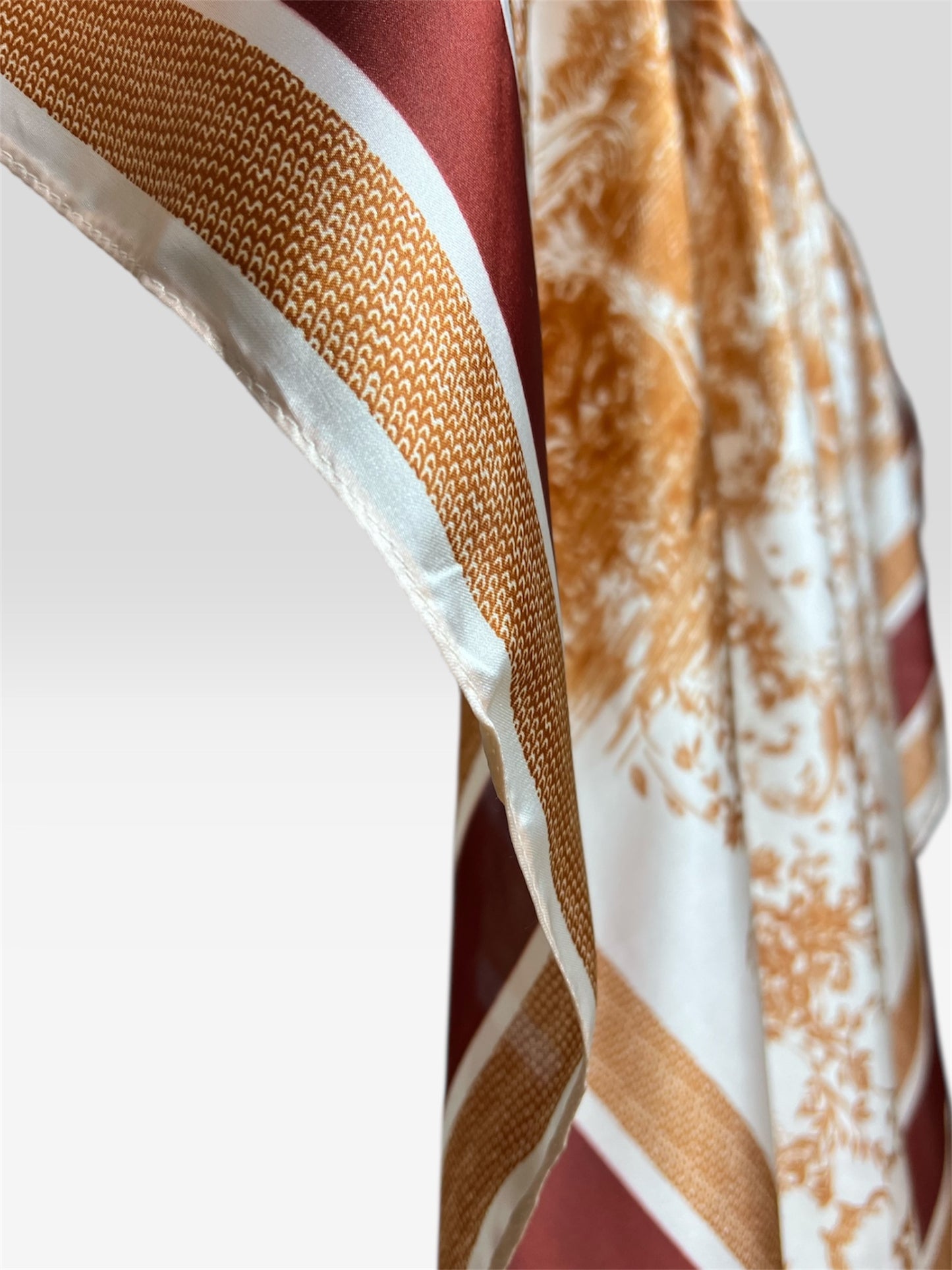 Square Hijab Silk - Forest Orange