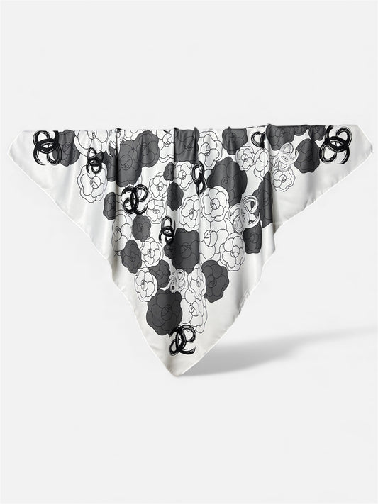 Square Hijab Silk - Floral White 