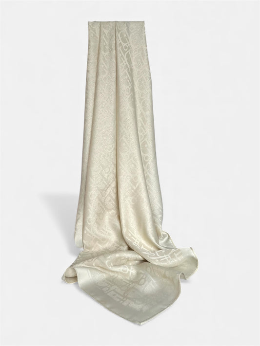 Square HIjab Silk - D Milky 
