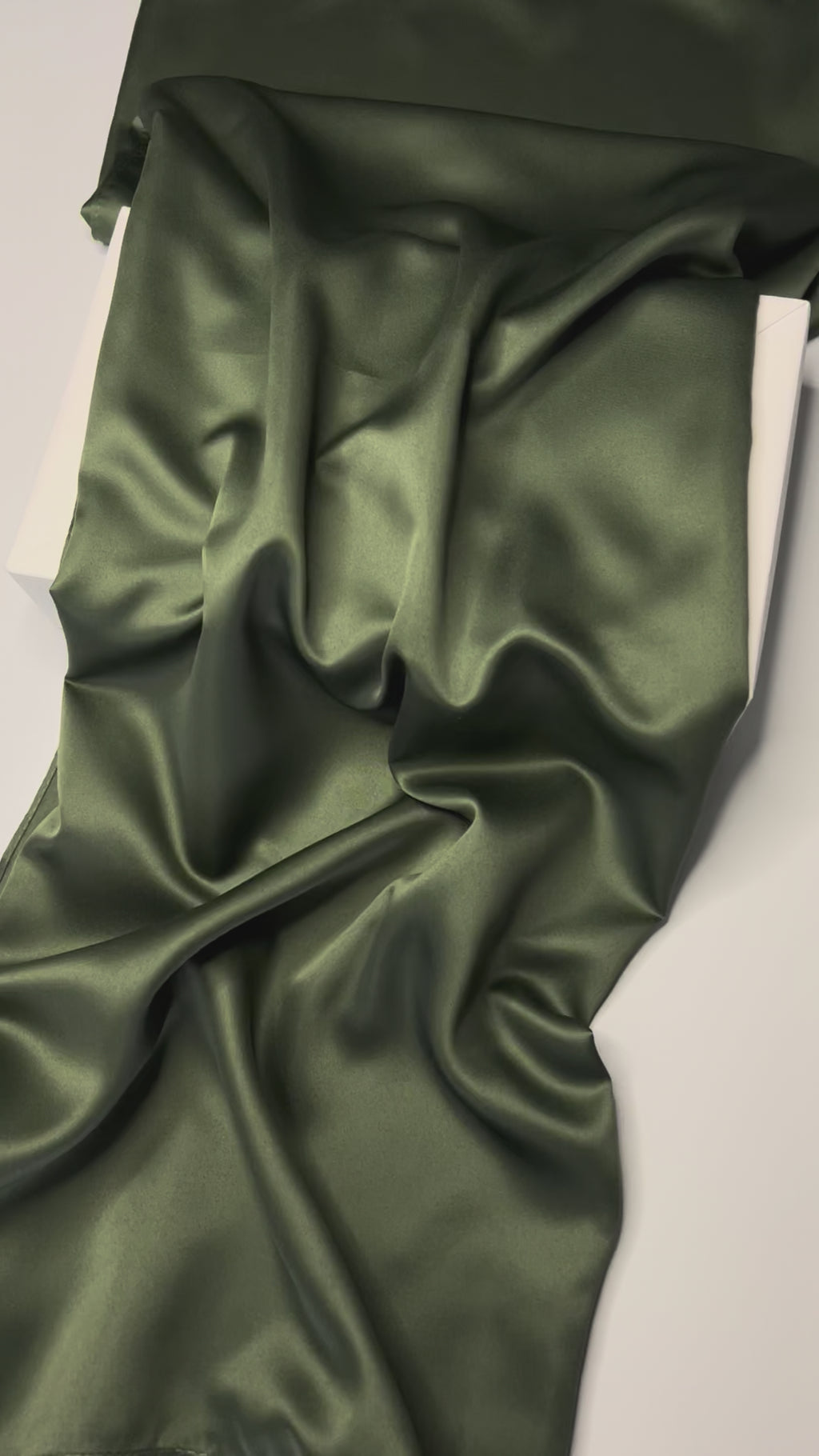 Large Square Veil - Olive