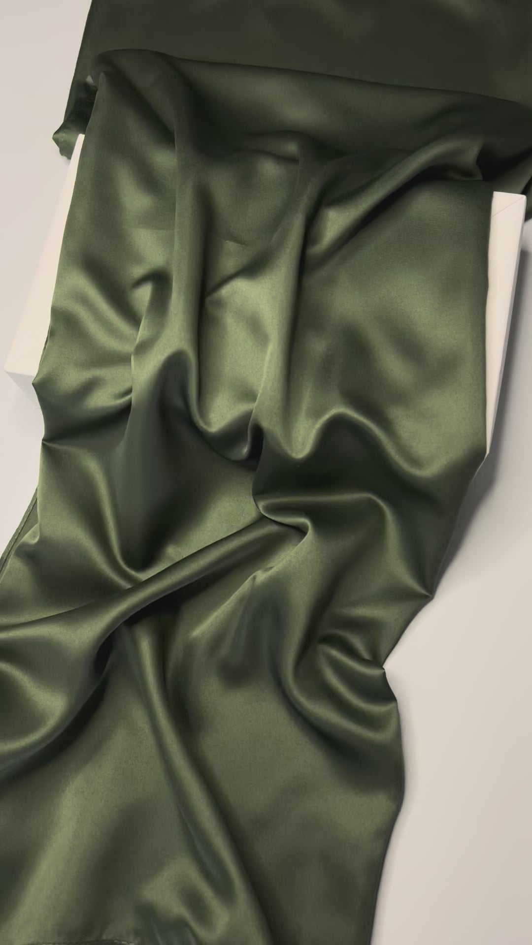 Large Square Veil - Olive
