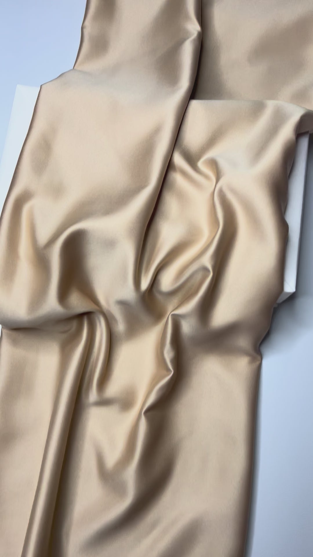 Large Square Veil - Beige