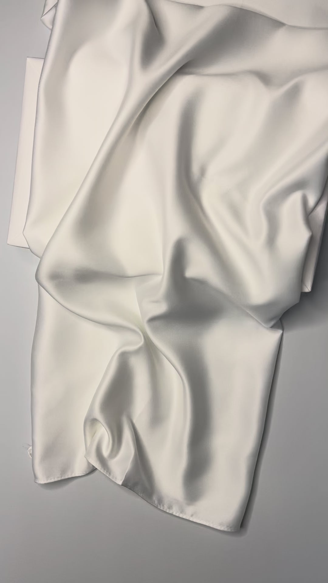 Square Veil Silk - White