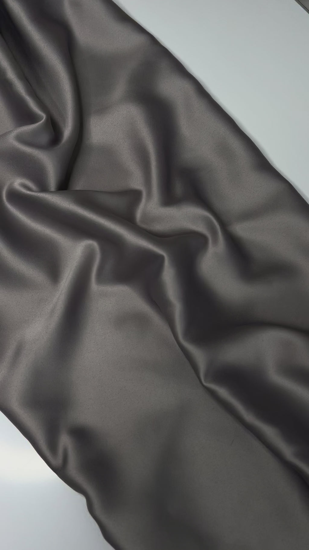 Square Veil Silk - Light Grey